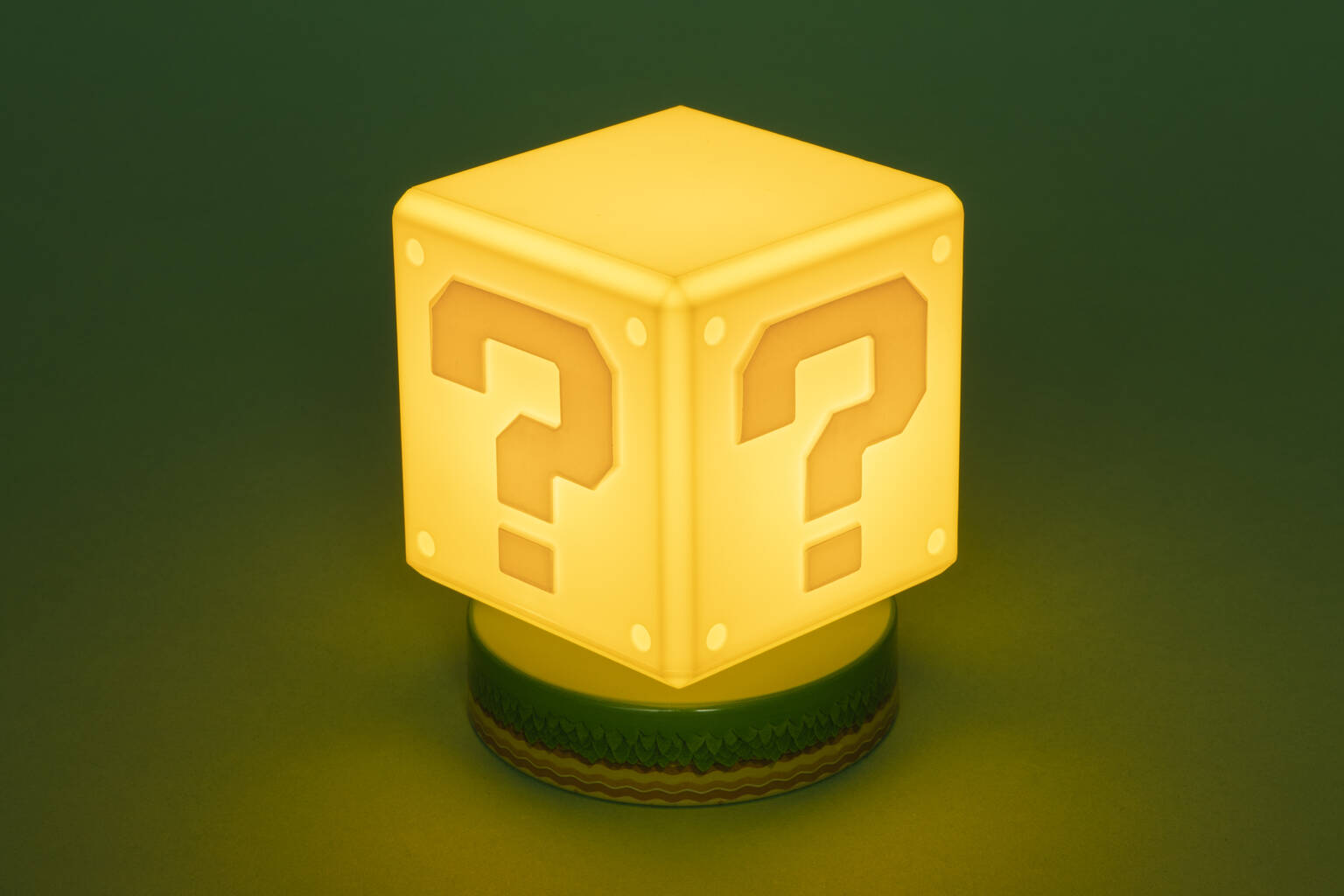 Super Mario Question Block -valo | RetroStore