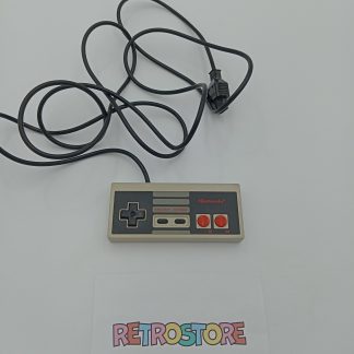 Alkuperäinen harmaa NES-ohjain malli NES-004